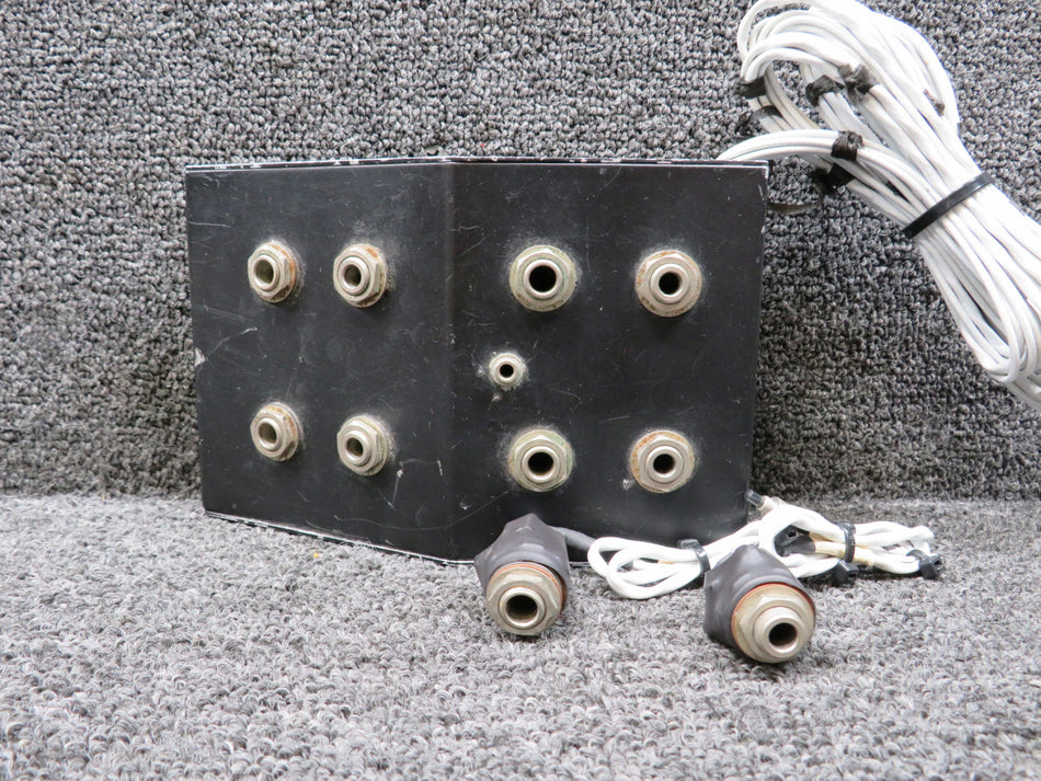 Beechcraft 58 Microphone Jack Set