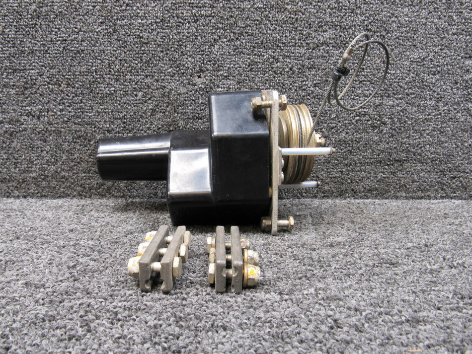 Edo-Aire Yaw Servo