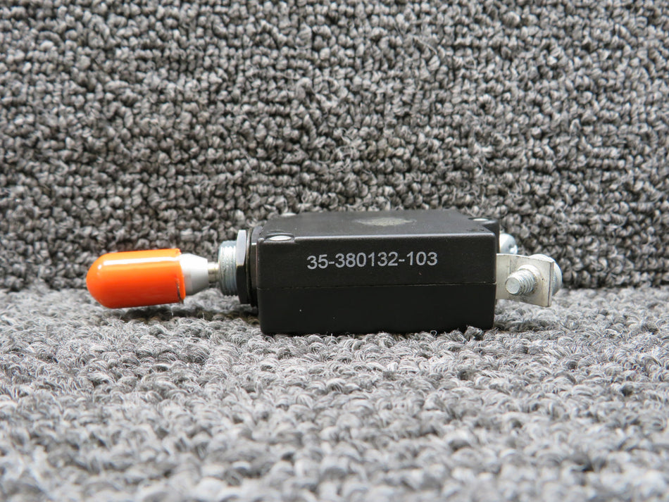 W31-X1020-10 (Alt: 35-380132-103) Tyco Toggle Switch (250VAC, 50VDC, Amps: 10)