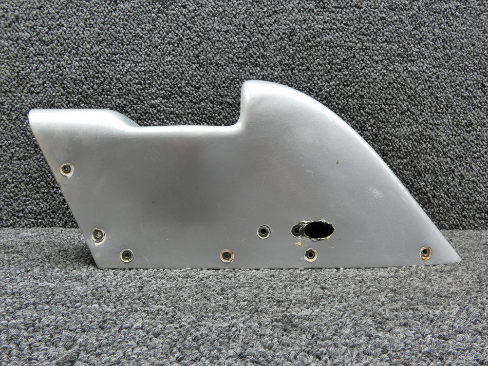 0531033-1 (Use: 28-02) Cessna 172M Vertical Fin Cap Assembly