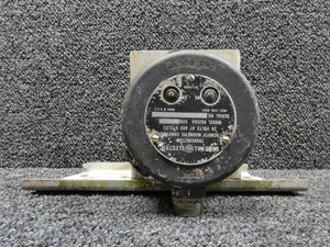 8KJ3AA General Electric Remote Magnetic Compass Transmitter with Bracket (26V)