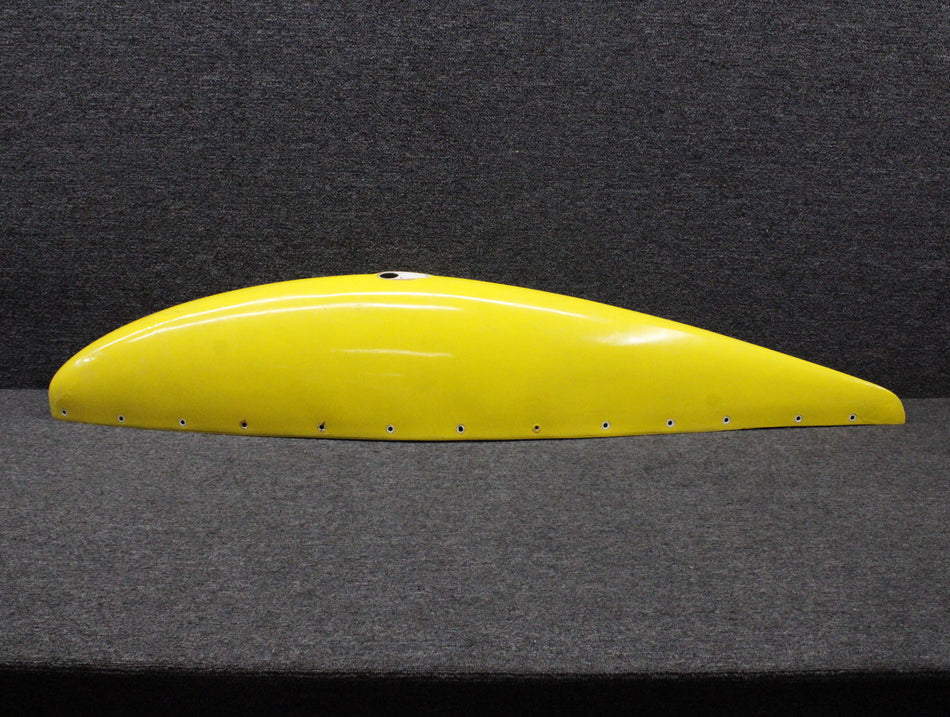 62090-000 (Use: 62090-014) Piper PA28-140 Wing Tip LH