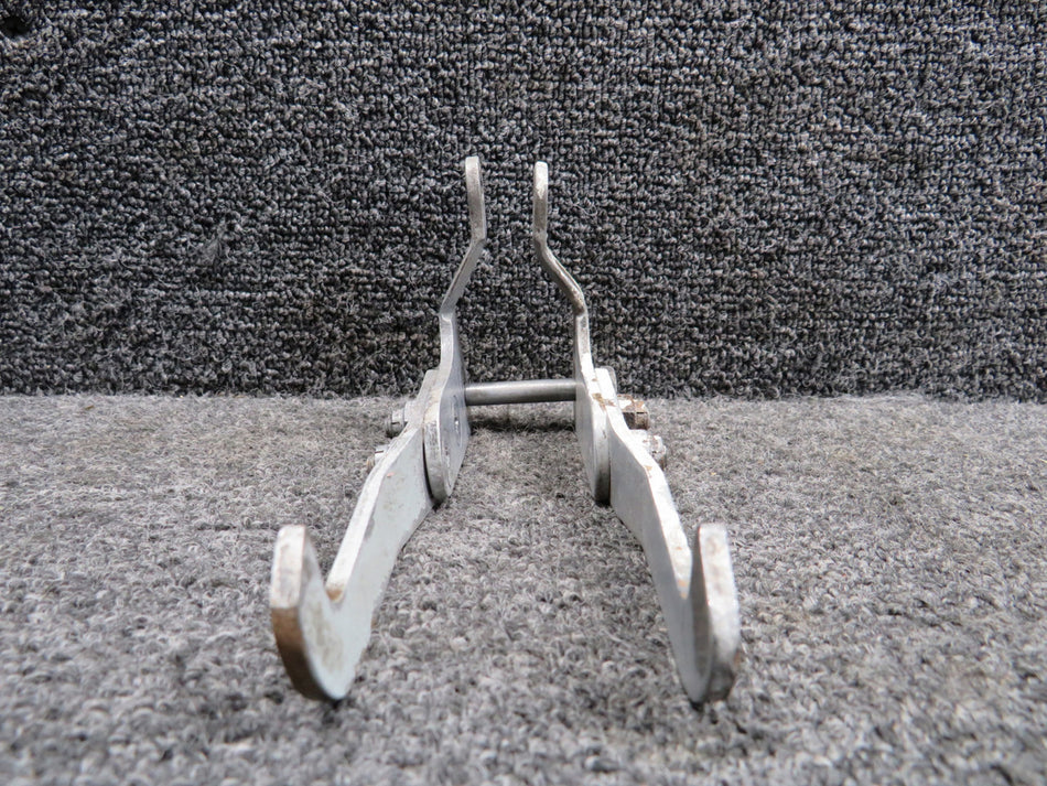 0841141-1, 0841141-2 Cessna 310K Forward & Aft Uplock Hook Assembly