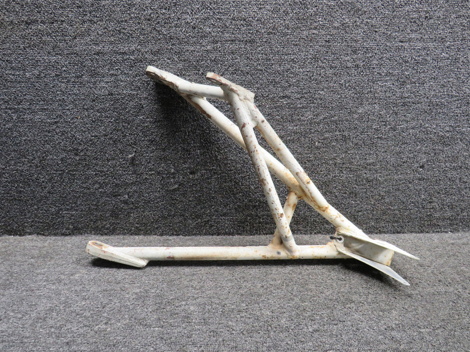 0842000-70 Cessna 310 Drag Brace Truss Assembly (Rust)