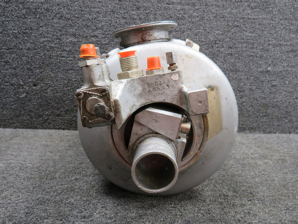 285673-2 Hispano-Suiza Hydraulic Reservoir Tank with Mods (Loose Parts) (Core)