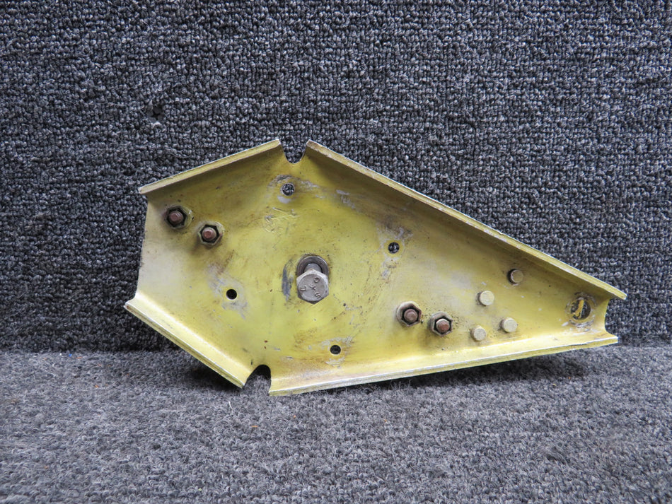 50-524406-4 Beechcraft 65-90 Horn Elevator Control Assembly