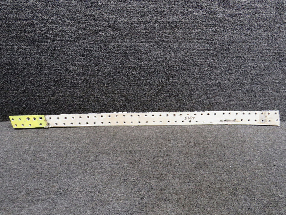 2423000-6 Learjet 25B Lower Strap Access RH