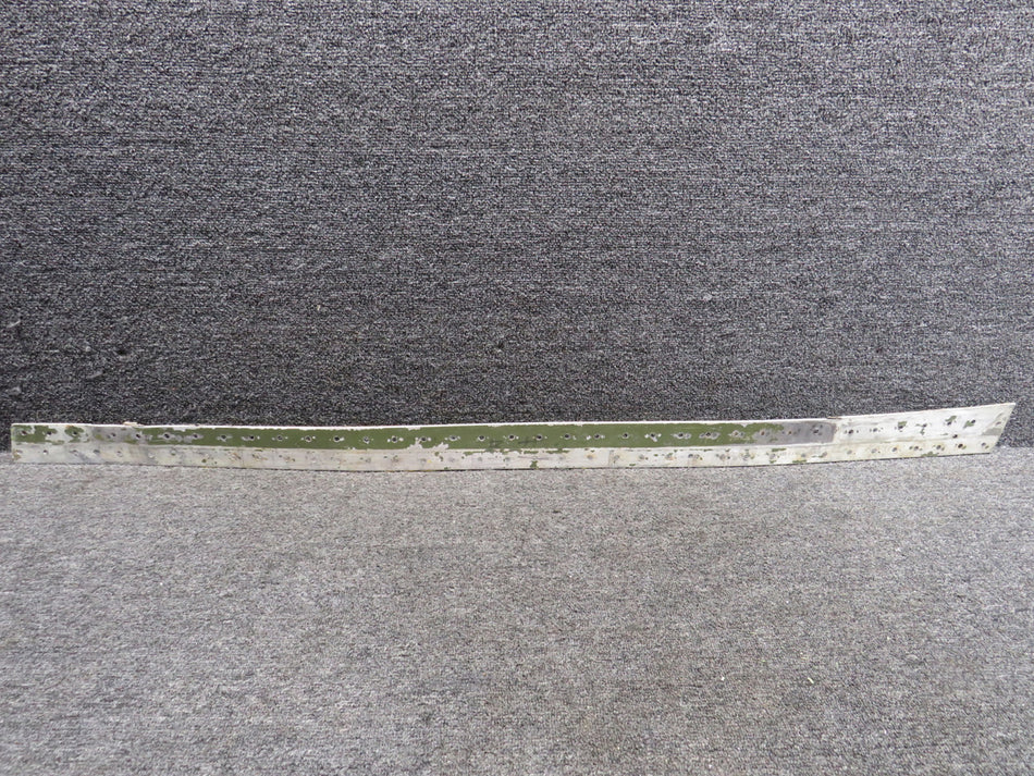 2423000-6 Learjet 25B Lower Strap Access RH