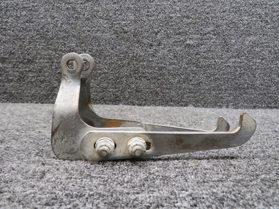 5041023-5, 5041023-7 Cessna 310Q Uplock Forward and Aft Hook Assembly RH