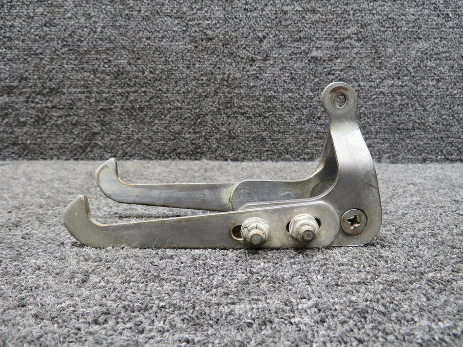 5041023-5, 5041023-7 Cessna 310Q Uplock Forward and Aft Hook Assembly RH