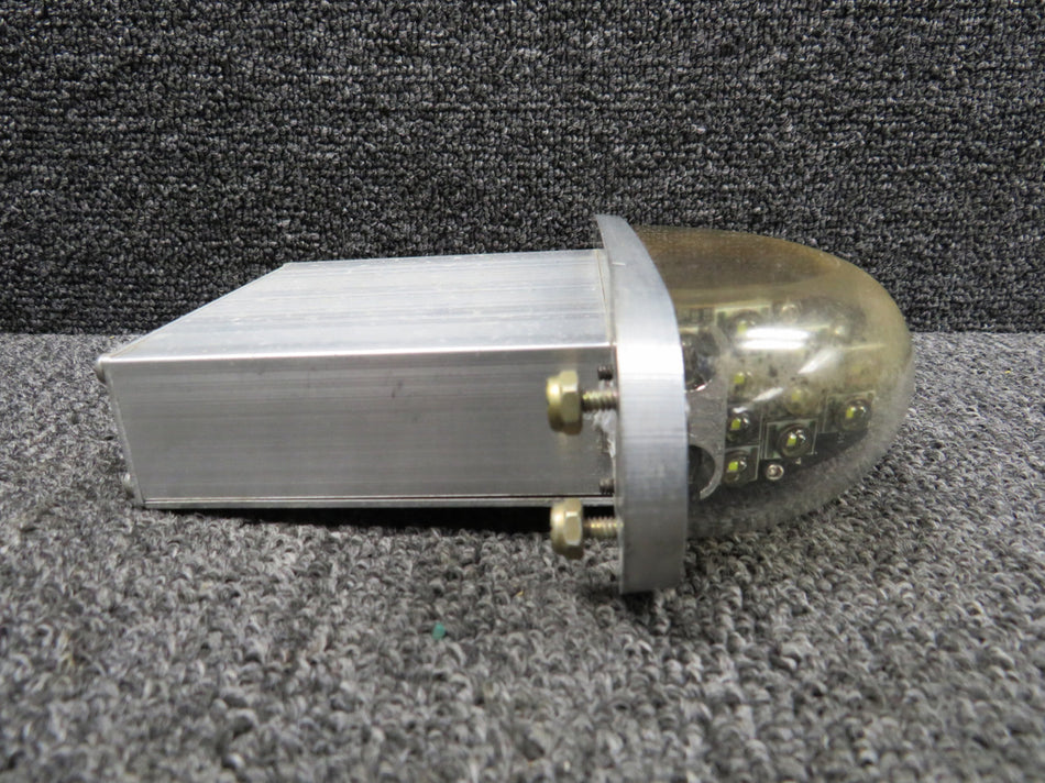 01-0790400-02 Whelen 9040002 LED Anti-Collision Light (Volts: 14)