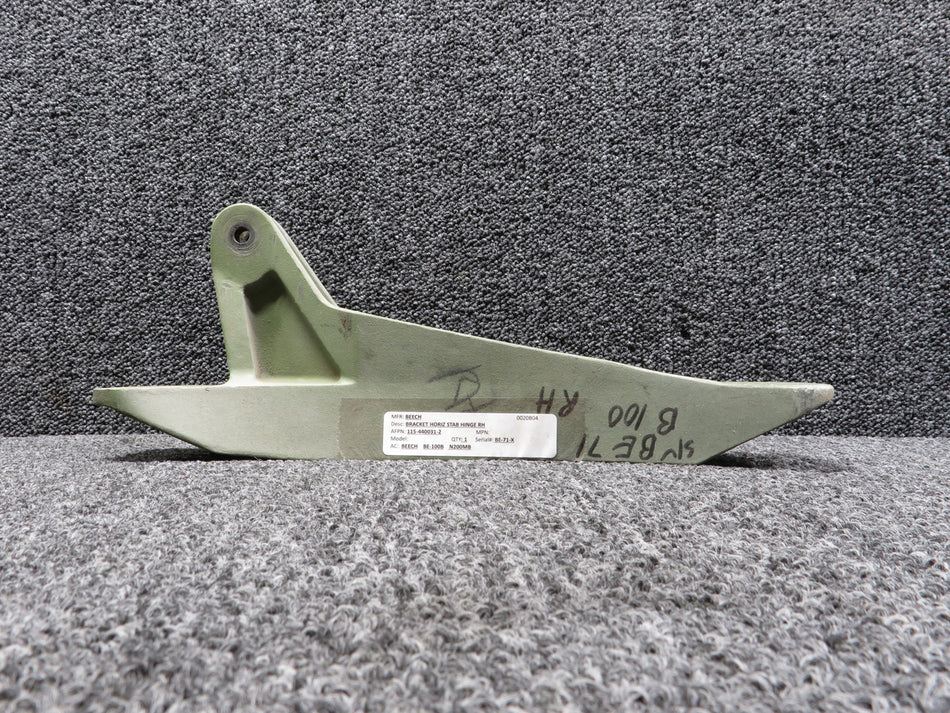 115-440031-2 (Use: 115-440031-4) Beech KA-100B Horiz Hinge Point Bracket Assy RH