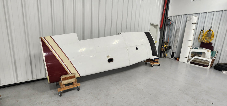 38500-015 Piper PA32R-301 Wing Structure RH (Damaged)