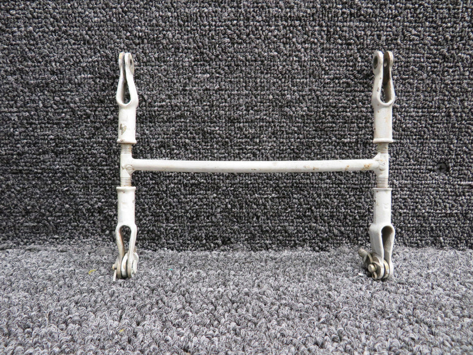 0813300-77 Cessna Forward Door Actuator Tie Rod Assembly