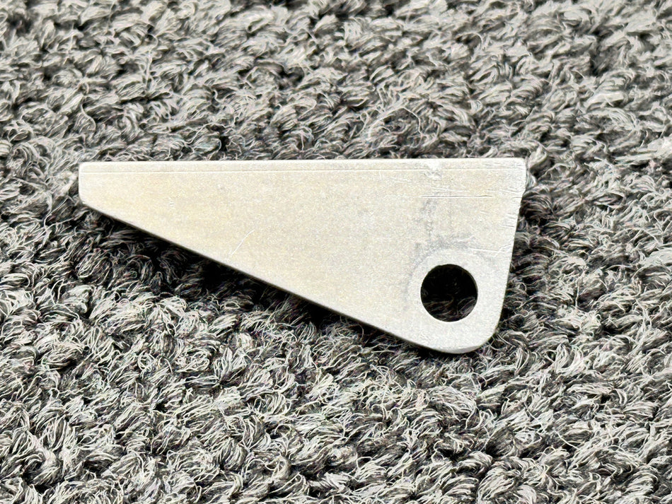 0431008-1 Cessna 150L Vertical Fin Fitting Assembly LH (Bead Blasted)