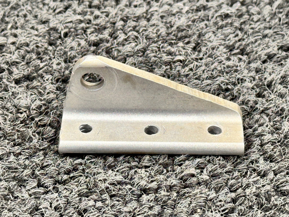 0431008-2 Cessna 150L Vertical Fin Fitting Assembly RH (Bead Blasted)
