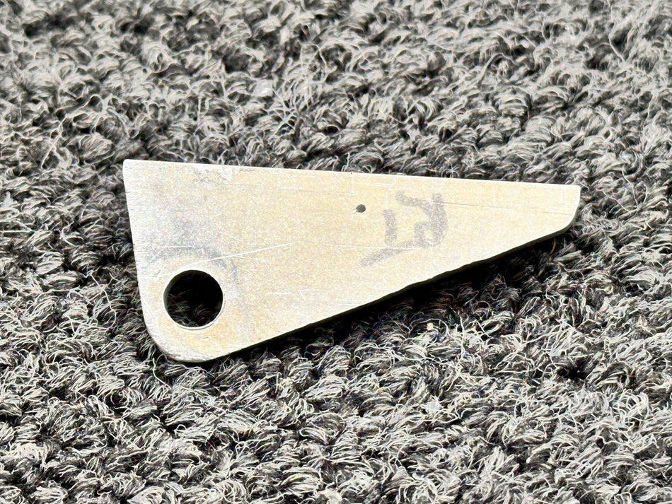 0431008-2 Cessna 150L Vertical Fin Fitting Assembly RH (Bead Blasted)