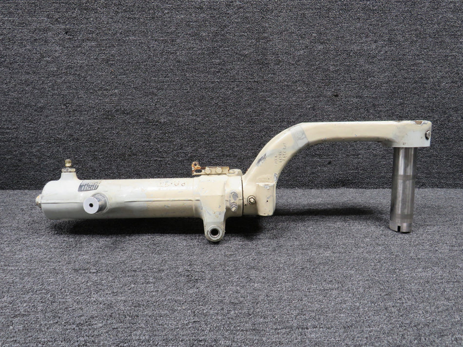67927-009 Piper PA28R-200 Main Landing Gear Strut Assembly RH
