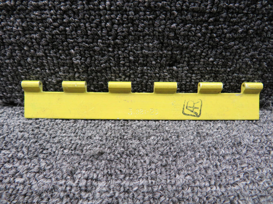 205-3-021-25 SIAI-Marchetti S205 Door Hinge Half (New Old Stock)