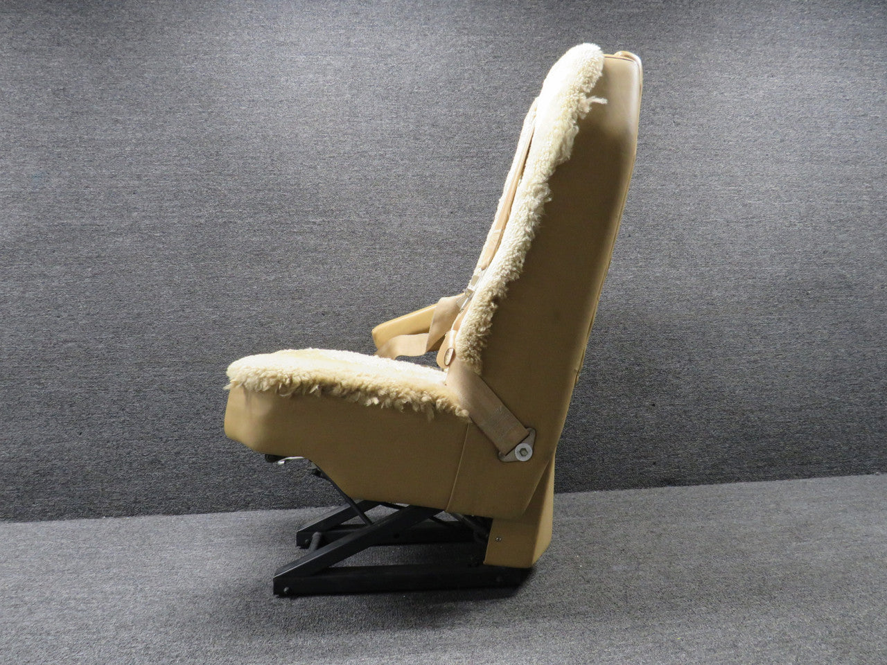 5519201-1 Cessna Citation 550 Pilot Seat Assembly – BAS Part Sales