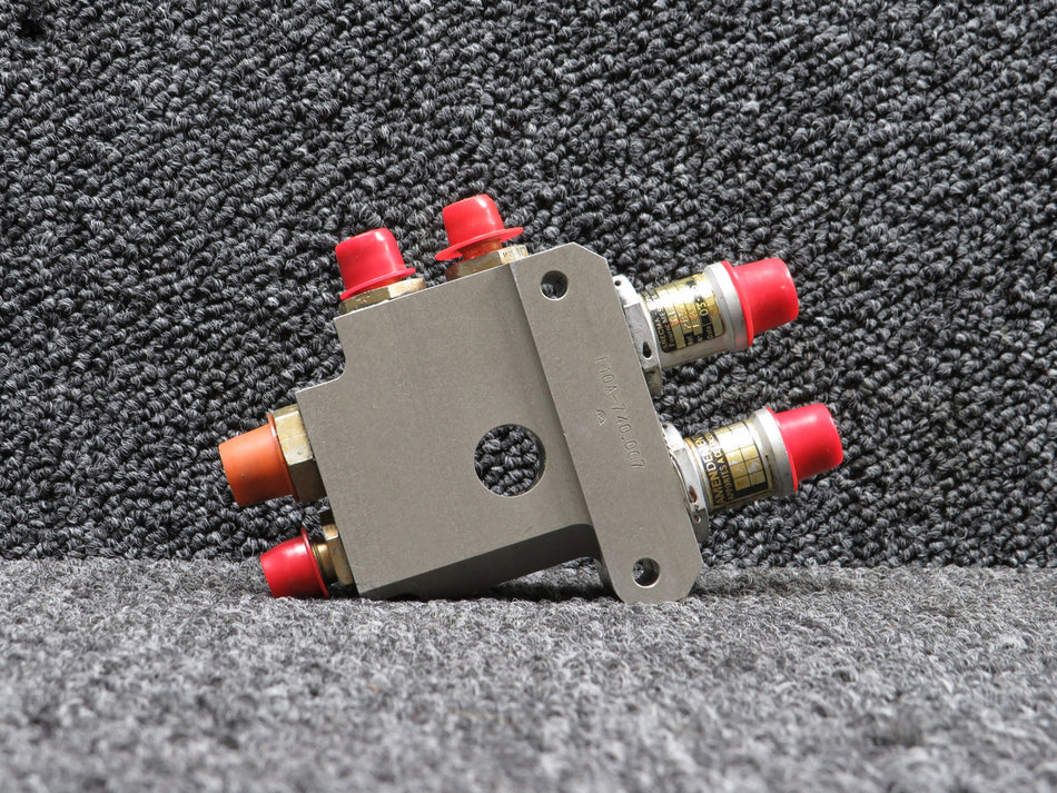 F10A-740007, 285685 Dassault FA-10 Hydraulic Union Block w Clapets