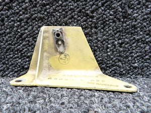 6552352-835 Cessna 550 Angle Bracket Assembly
