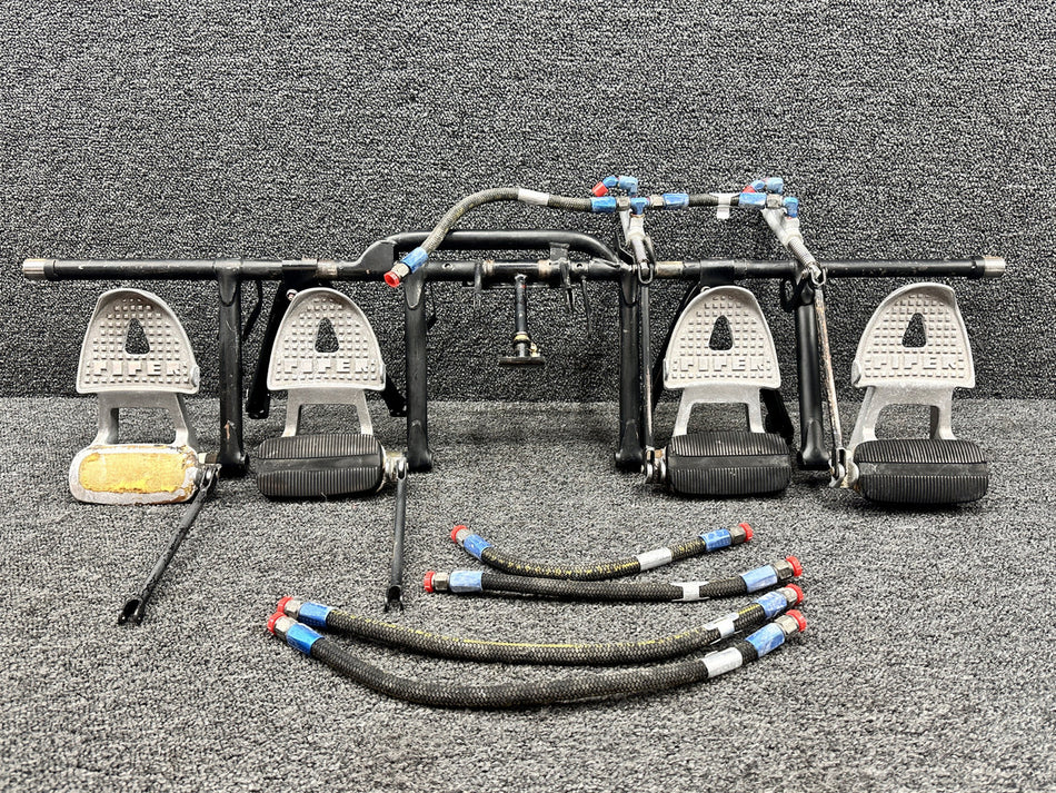67180-004 Piper PA28R-201 Rudder Pedal Bar with Rudder Pedals & Brake Cylinders