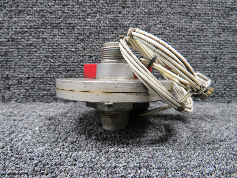C-3966 (Alt: 757-684) Piper PA23-250 Strobe Sensor