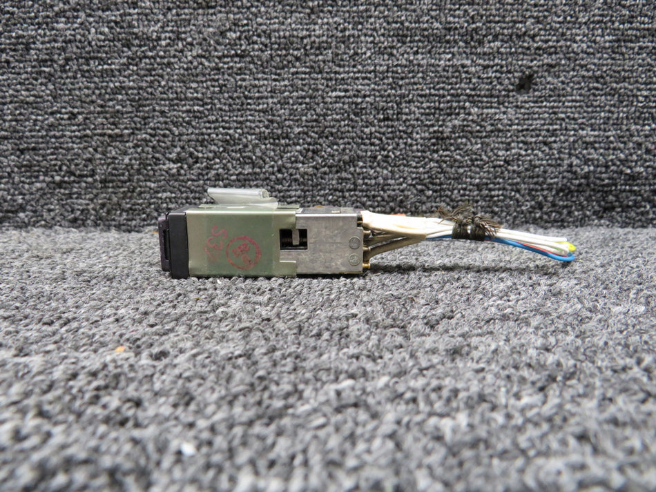 M22885-90 (Alt: 10648BT-1-2) Aerospace YD Engine Switch