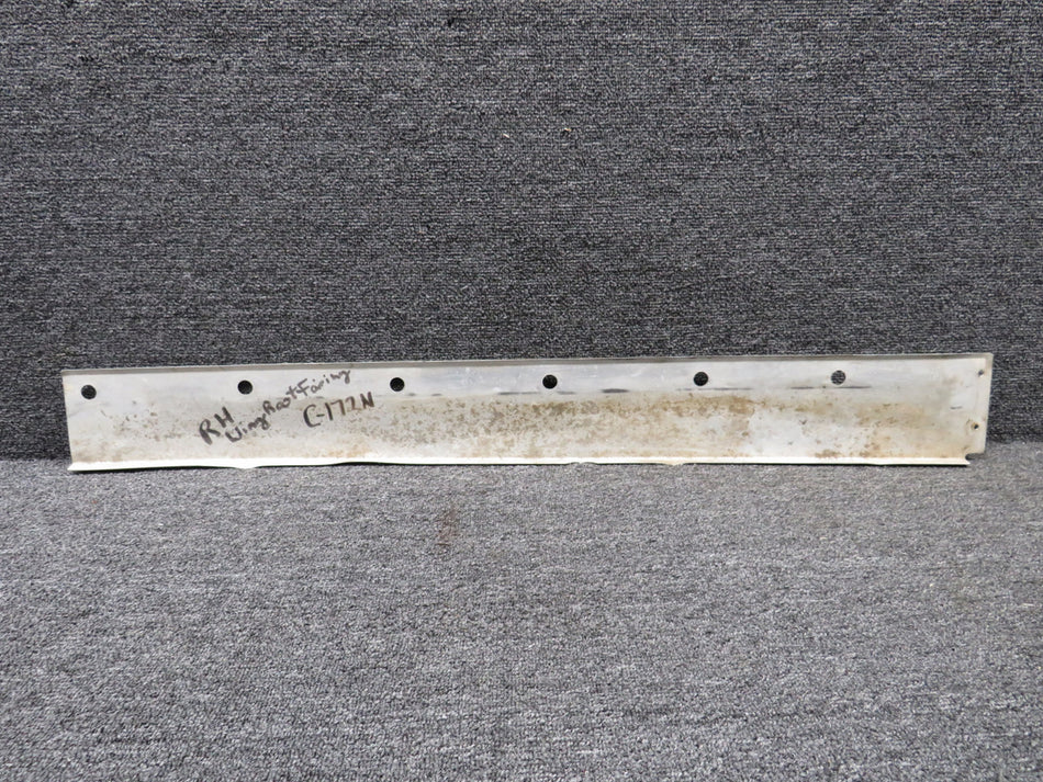 0520016-2 Cessna 172N Fairing Wing Lower RH (Dented)