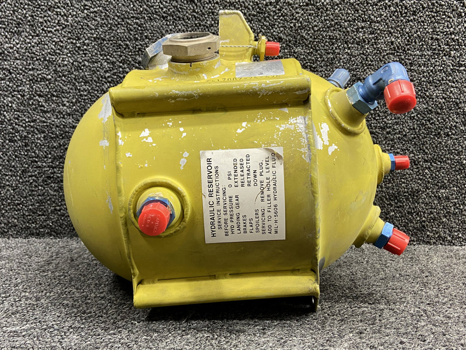 5417007-17 (Use: 5417007-26) Lear Jet 55 Hydraulic Reservoir Assembly