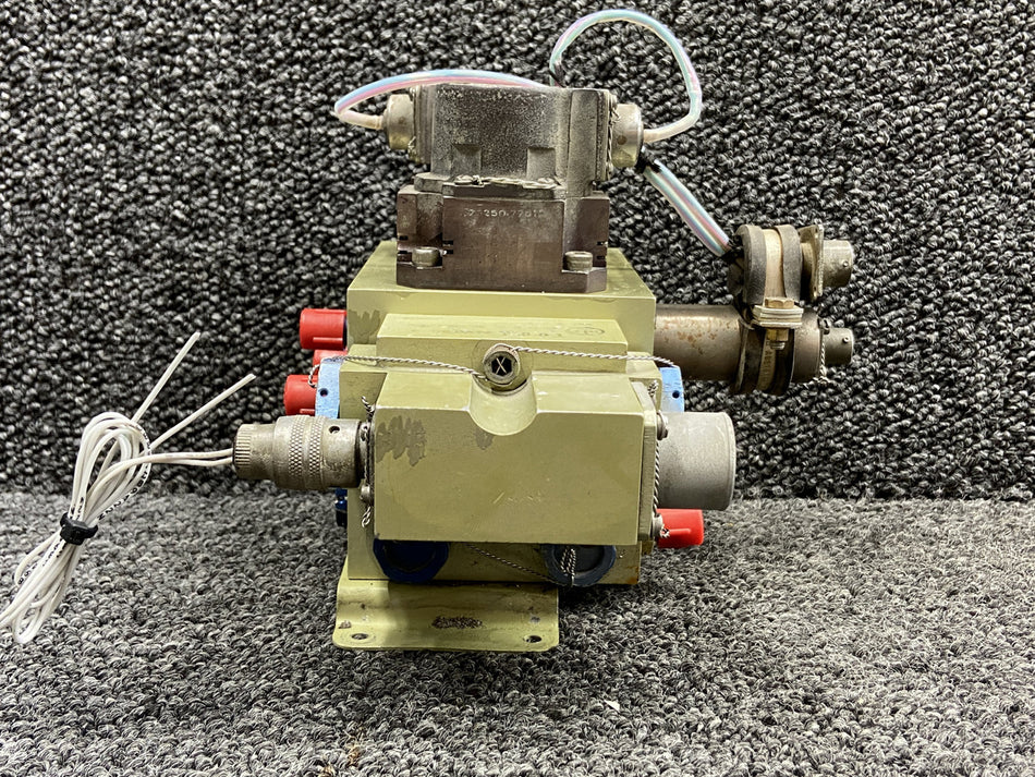 56260, 56160-4 Sterer Spoileron Control Valve Manifold Assy w Selector Solenoid