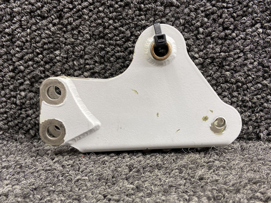 2422511-31 (Use: 2422511-32) Lear Jet 55 Spoiler Actuator Arm Assembly
