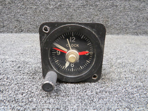 Quartz Clock Indicator (Cracked Screen) (Volts: 12)
