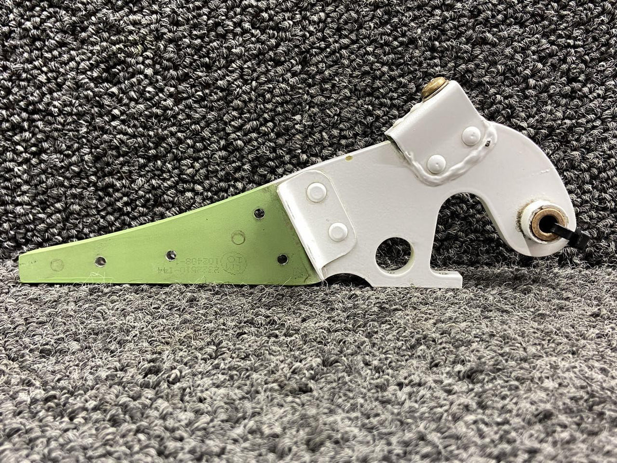 Learjet 2322510-244 Lear Jet 55 Inboard Spoileron Hinge Assembly