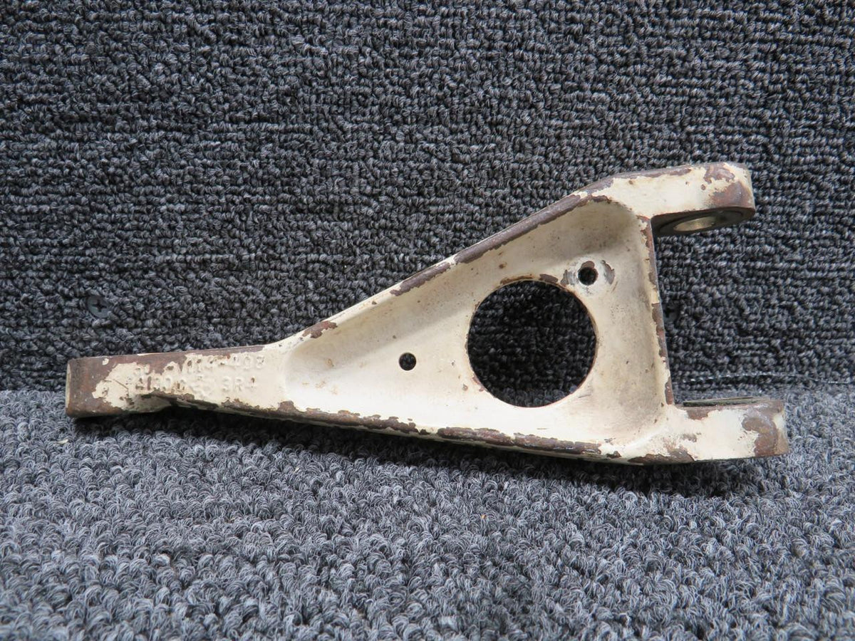 Cessna Aircraft Parts 5141005-9 Cessna 414A Main Gear Torque Link Lower LH