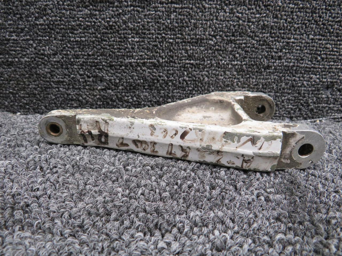 Piper Aircraft Parts 31806-000 Piper Nose Gear Torque Link