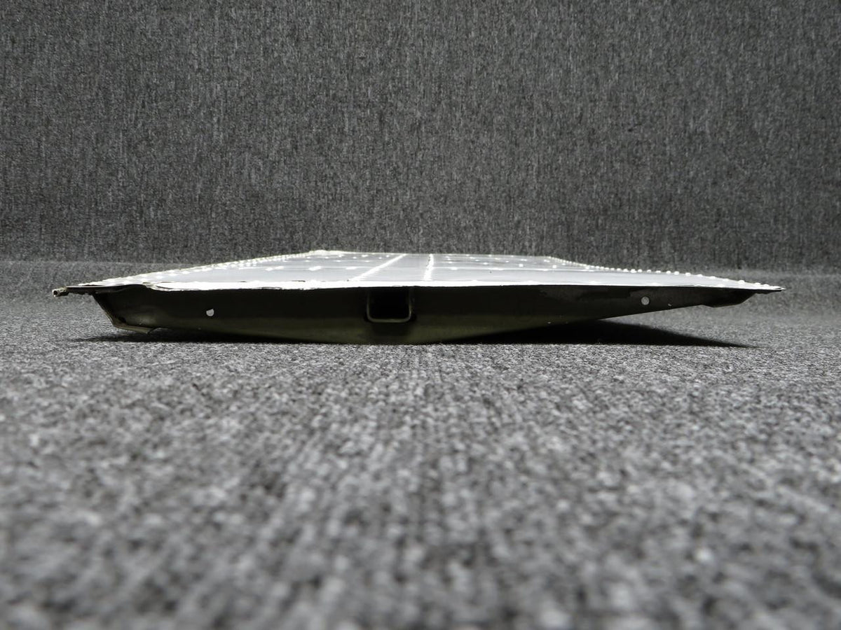 Cessna Aircraft Parts 0825000-75 Cessna C-402B LH Flap Inboard Assembly (Wear)