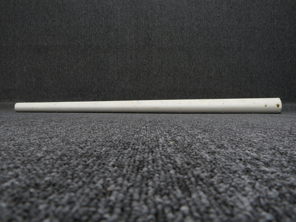 5024000-2 Cessna 402B RH Aileron Assembly