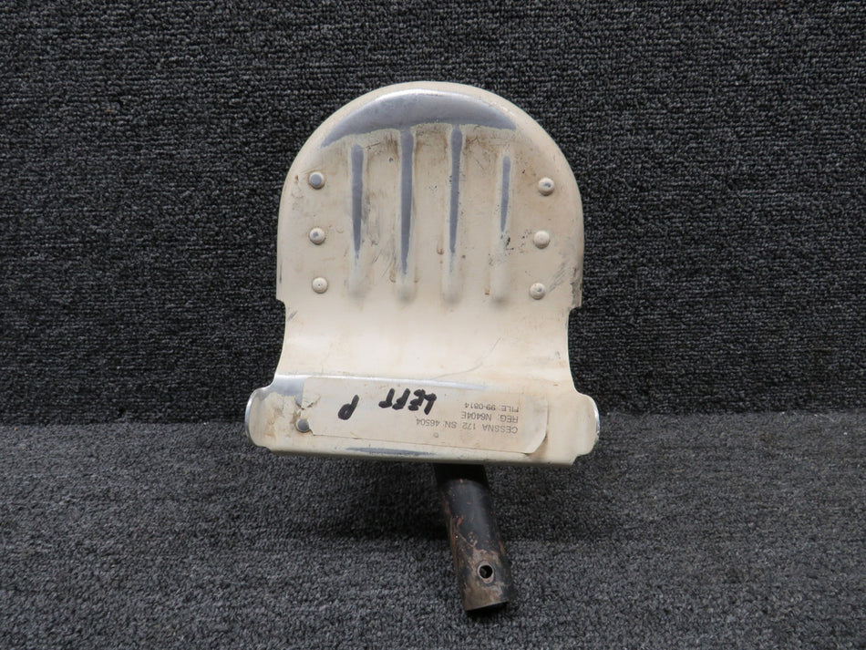 0310453, 0411307 Cessna 172 Brake and Rudder Pedal with Arm LH (Worn Paint)