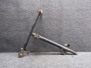 62703-033 Piper PA28-151 Control Column Tee Bar Assembly