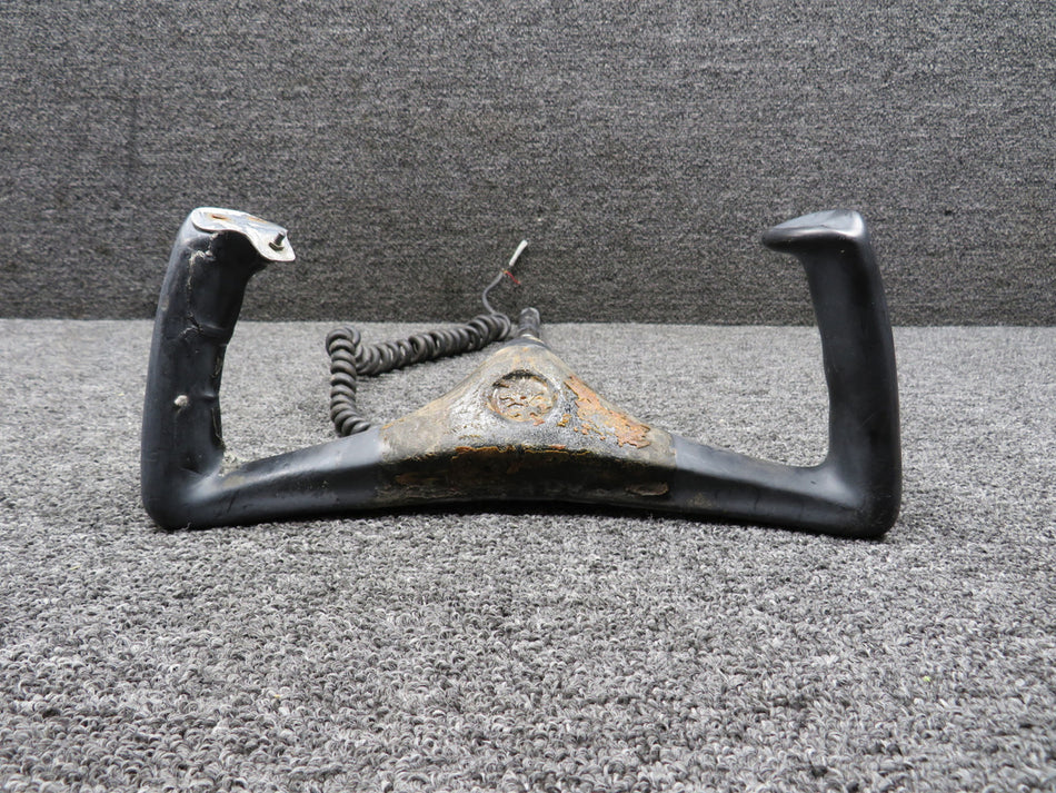 0513260-5 Cessna 152 Pilot Control Wheel Assembly