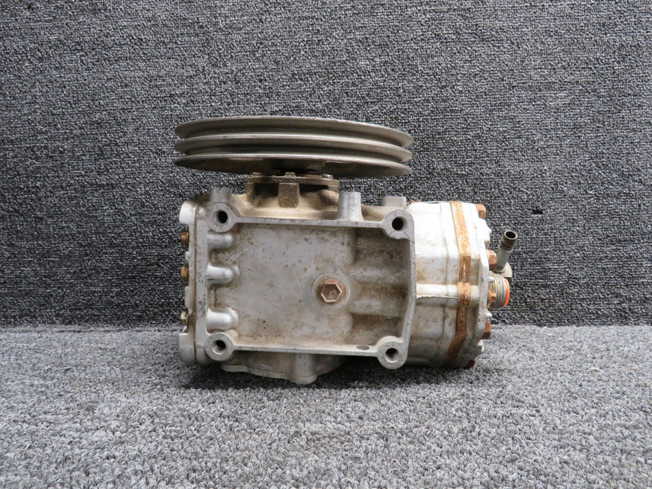 R206R-20662 York AC Compressor w Pully (Inop) (Core)