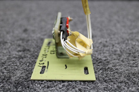 Learjet 5415535-37 Learjet 55 Passenger Door Warning Switch Assembly Upper or Lower