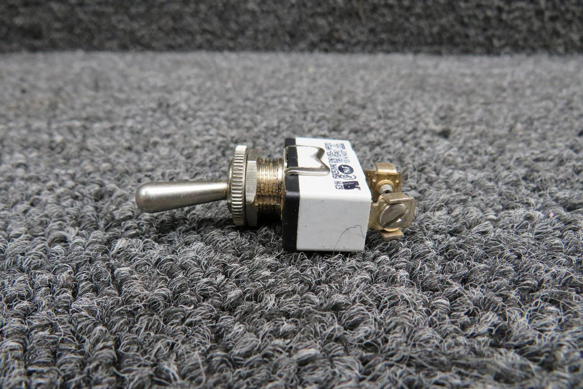 Pipistrel EN61058-1APEM2 Pipistrel Alpha Trainer Toggle Switch (Volts: 250, Amps: 15)