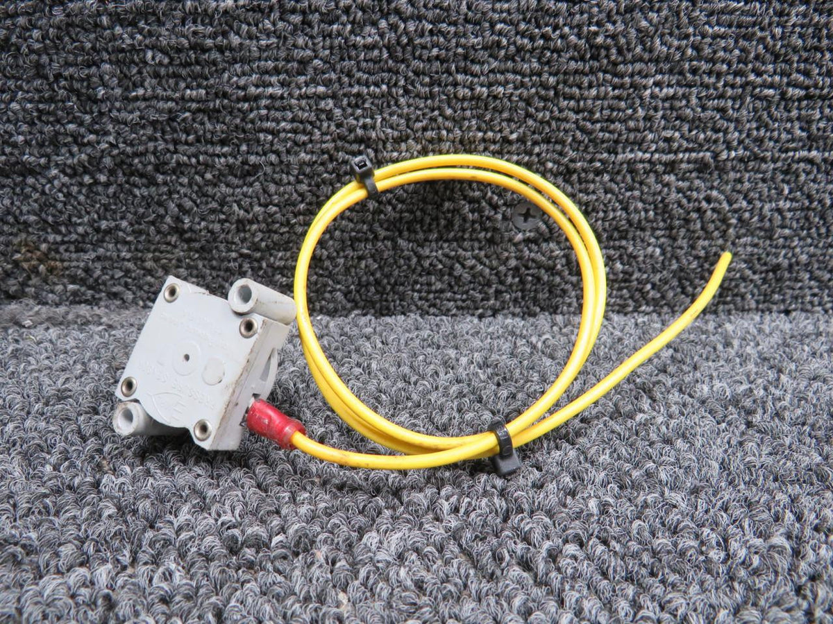 Micro Pneumatic Logic 49-93 Micro Pneumatic Logic Pressure Sensor