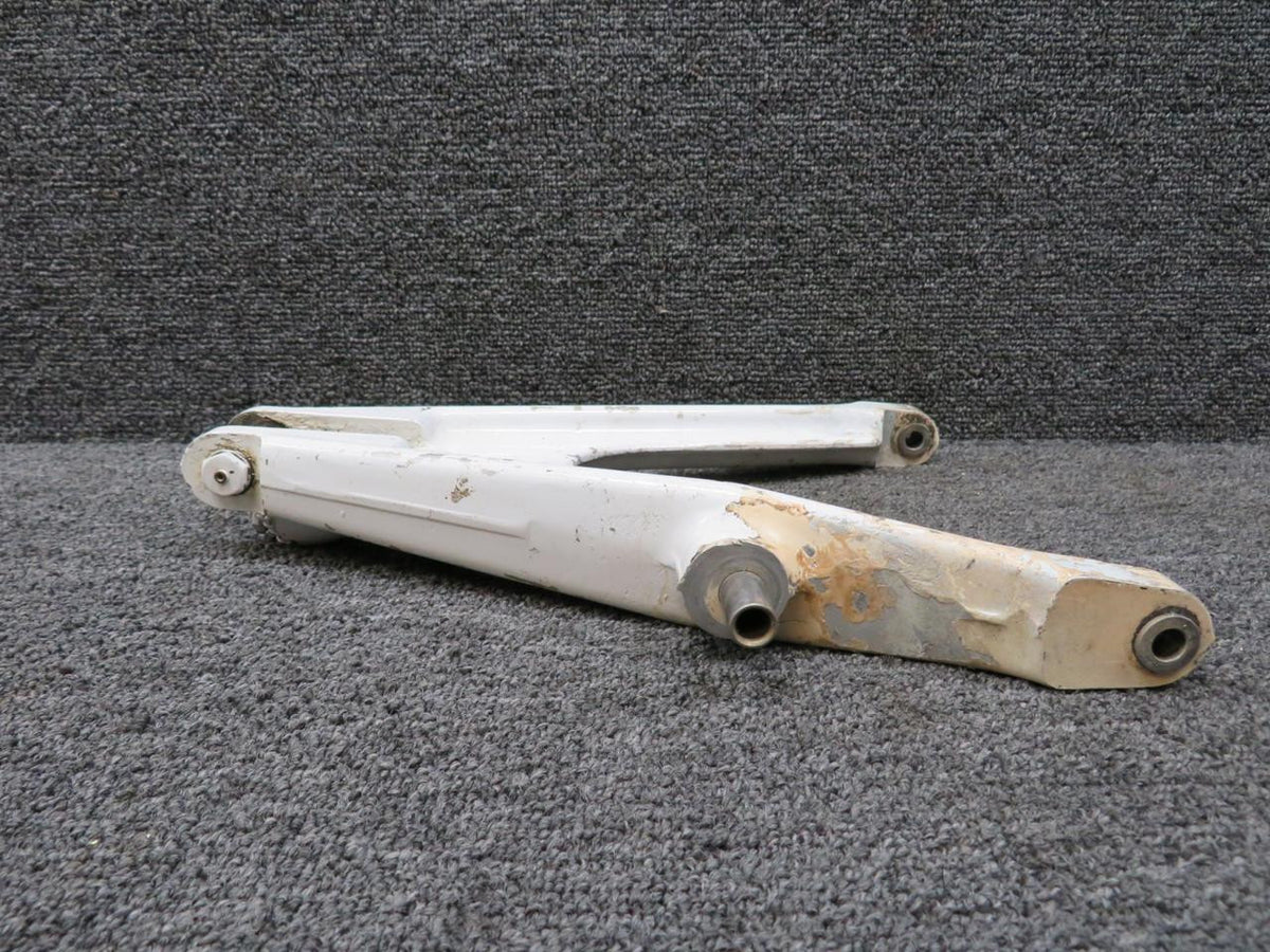 Cessna Aircraft Parts 2043007-1 Cessna 177RG Nose Gear Aft Drag Link