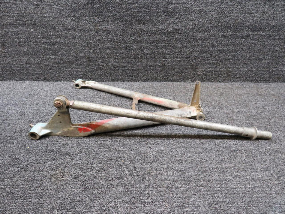 Beechcraft Parts 95-824018, 95-824020-3 Beech 95 Nose Gear Retract Drag Brace & Forward Link Rod