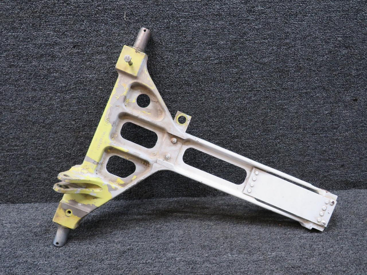 Smith Aerostar 400094-001 Smith Aerostar 601 Main Landing Gear Upper Side Brace LH