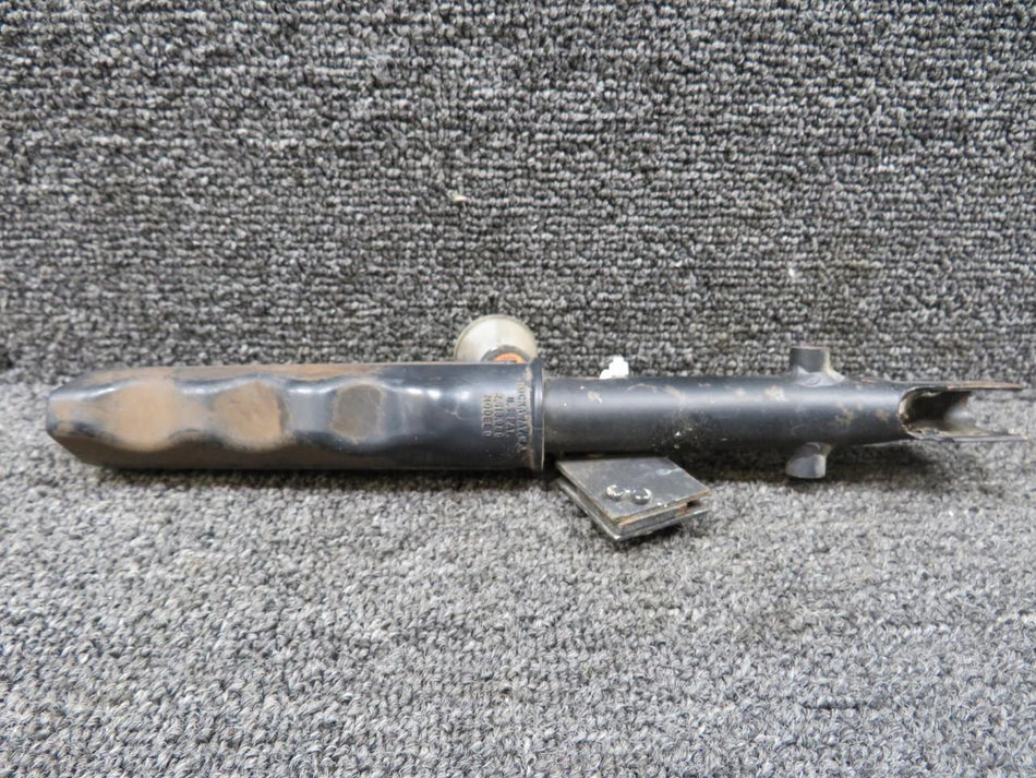 Piper Aircraft Parts 63357-000 Piper PA28-151 Master Brake Handle Assembly